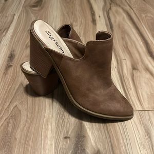 Women’s open back heel